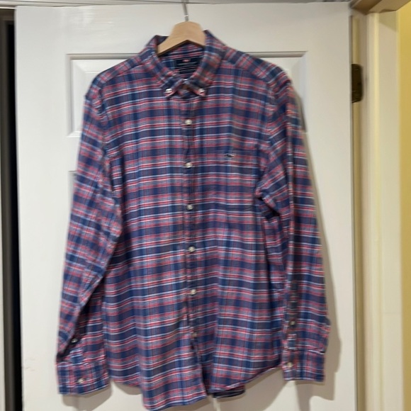 Vineyard Vines plaid flannel button down - Picture 1 of 8